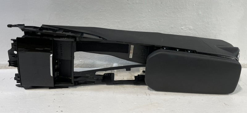 Load image into Gallery viewer, 2018 - 2023 KIA STINGER CENTER CONSOLE CUP HOLDER ARMREST FLOOR ASSEMBLY # 99703

