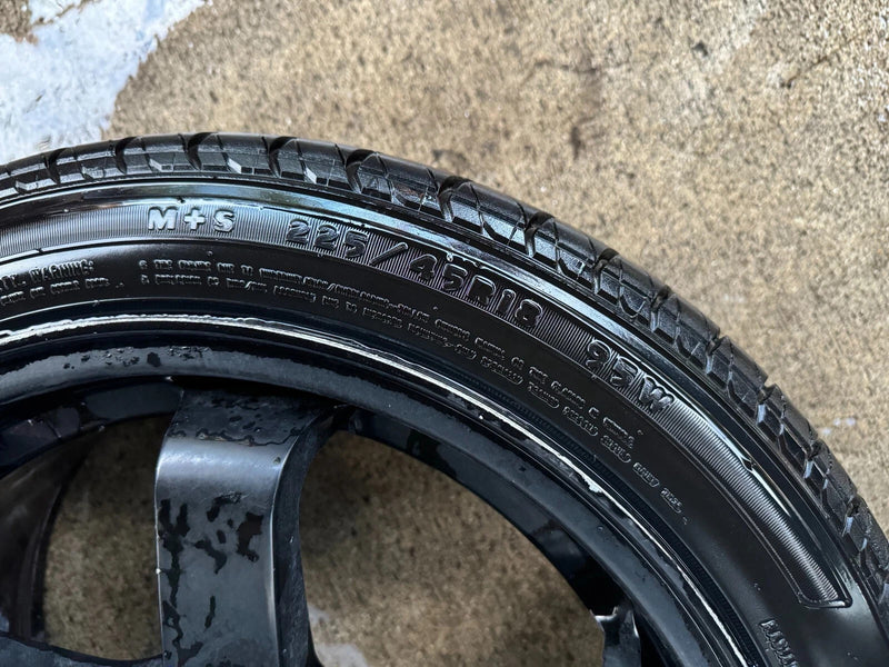 Load image into Gallery viewer, CIVIC 1AV LX SEDAN 18'' INCH WHEEL RIM W/ TIRE (ONLY 1) FOR 2014 # ML1-WH1192

