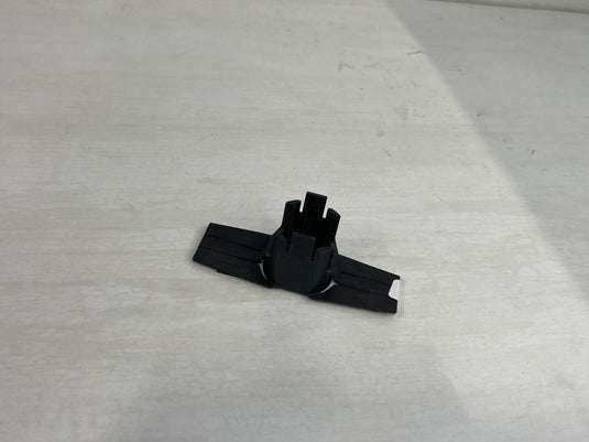 2015-2020 INFINITI Q70 BUMPER BACK UP PARKING SENSOR BRACKET COVER