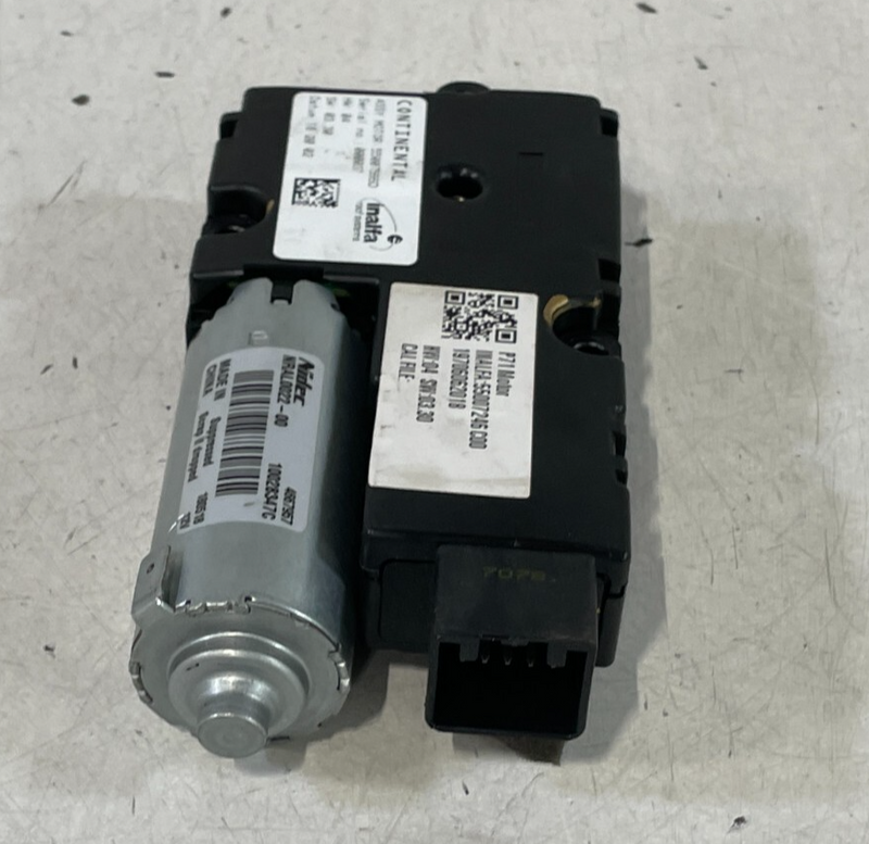 Load image into Gallery viewer, 2019 - 2023 INFINITI QX50 SUNROOF SUN ROOF MOON ROOF MOTOR 2.0L # 98791
