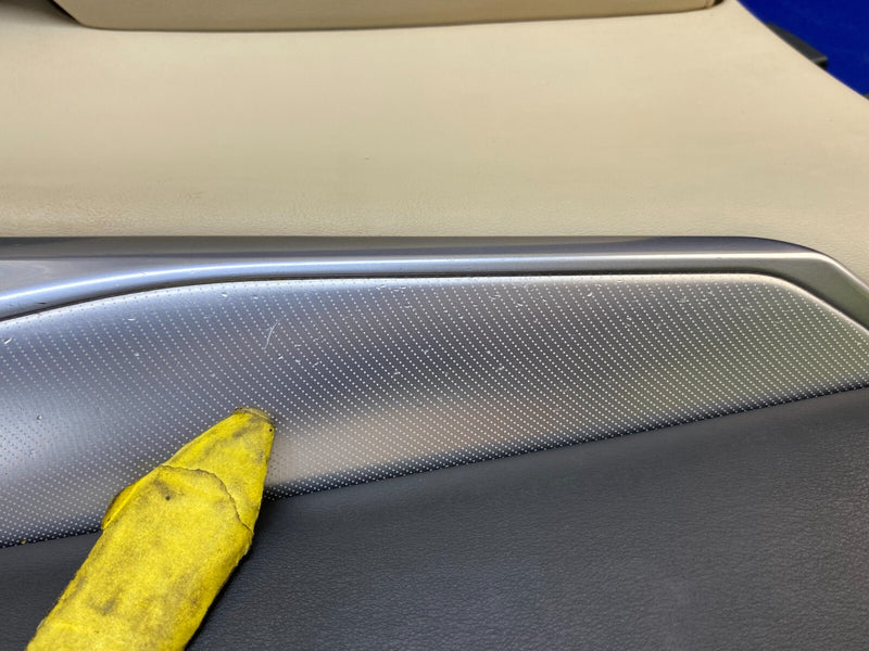 Load image into Gallery viewer, 2019 - 2020 INFINITI QX50 FRONT LEFT DRIVER SIDE DOOR TRIM PANEL # 76522
