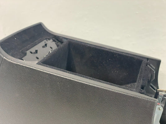 2016-2017 INFINITI QX70 CENTER CONSOLE STORAGE COMPARTMENT ASSEMBLY 3.7L