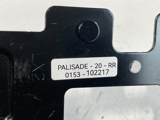 20-22 HYUNDAI PALISADE REAR RIGHT SIDE BLIND SPOT RADAR SENSOR BRACKET