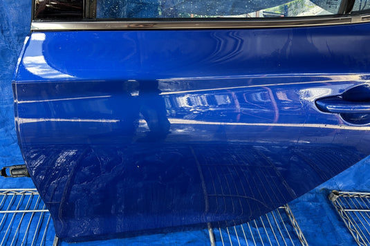 GENESIS G70 REAR LEFT DRIVER SIDE DOOR ASSEMBLY BLUE (PS5) 19-25