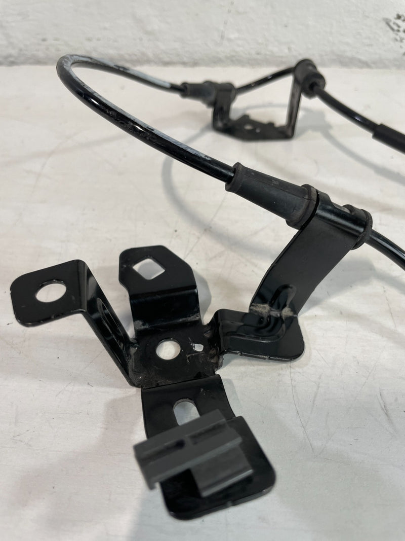 Load image into Gallery viewer, 2019-2025 GENESIS G70 REAR LEFT DRIVER SIDE ABS WHEEL SPEED SENSOR # 104260
