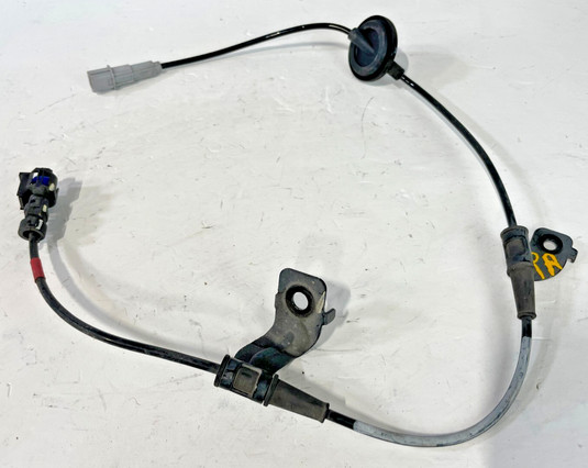 2021 - 2025 HYUNDAI ELANTRA REAR RIGHT PASSENGER ABS WHEEL SPEED SENSOR # 89309