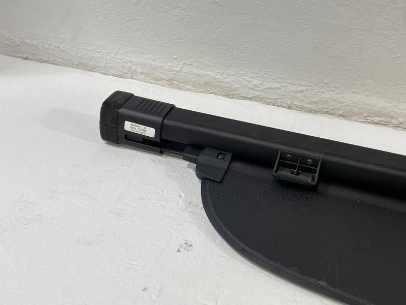 Load image into Gallery viewer, 21-23 HYUNDAI SANTA FE REAR TRUNK CARGO SCREEN RETRACTABLE COVER 2.5L # 101987
