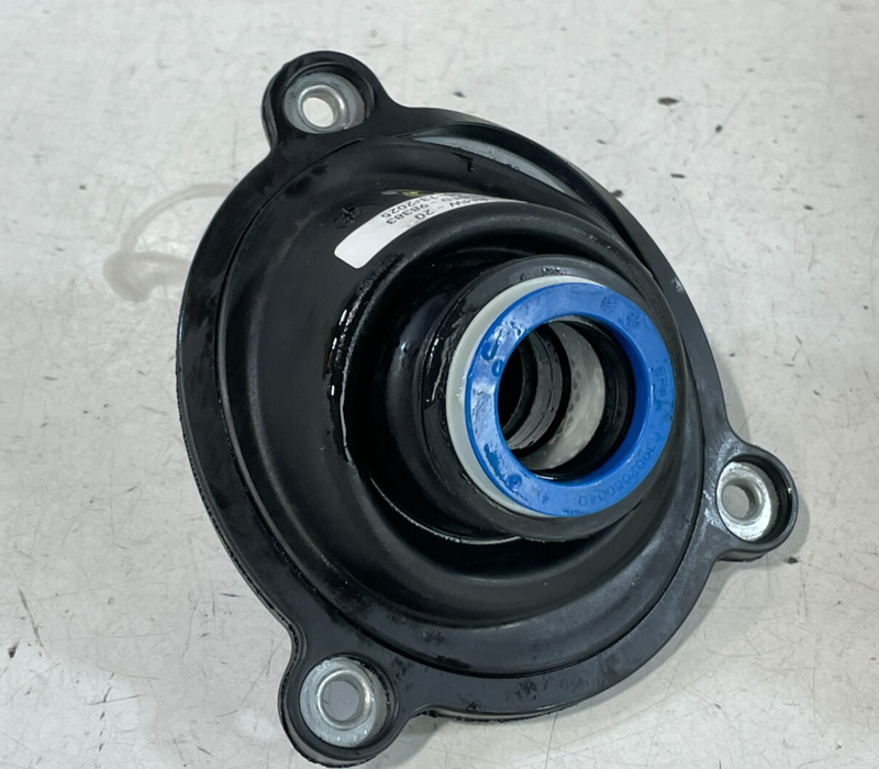 Load image into Gallery viewer, 19-24 BMW 330i 330e STEERING COLUMN INTERMEDIATE SHAFT BOOT COVER SEAL # 98383
