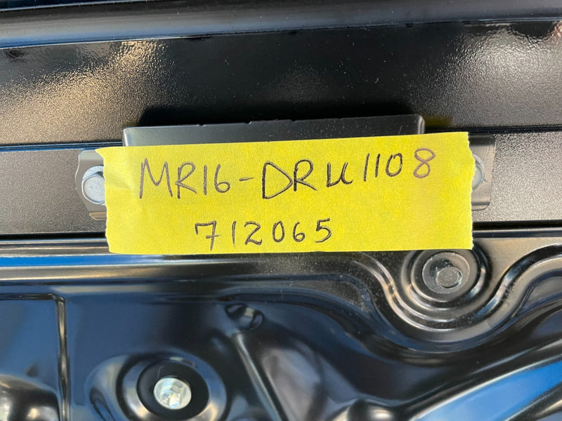 Load image into Gallery viewer, 2009-2012 INFINITI FX35 FX50 FRONT RIGHT SIDE DOOR ASSEMBLY BLACK # MR16-DRU1108
