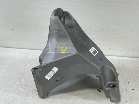 2019-2023 GENESIS G70 FRONT LEFT SIDE ENGINE MOUNT SUPPORT BRACKET 2.0L