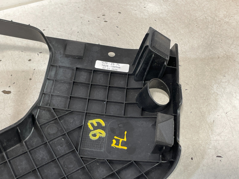 Load image into Gallery viewer, 2019-2023 GENESIS G70 FRONT LEFT ENGINE COMPARTMENT COWL VENT COVER PANEL 100946
