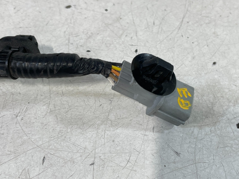 Load image into Gallery viewer, 21-23 GENESIS G70 REAR BUMPER WIRE WIRING HARNESS CABLE G9991-57000 # 100970
