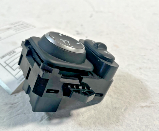 2023-2025 ACURA INTEGRA FRONT LEFT SIDE DOOR MIRROR ADJUSTMENT SWITCH