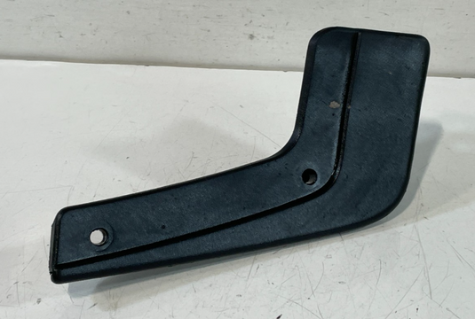20-22 HYUNDAI PALISADE REAR RIGHT PASSENGER SIDE MUD SPLASH FLAP GUARD 