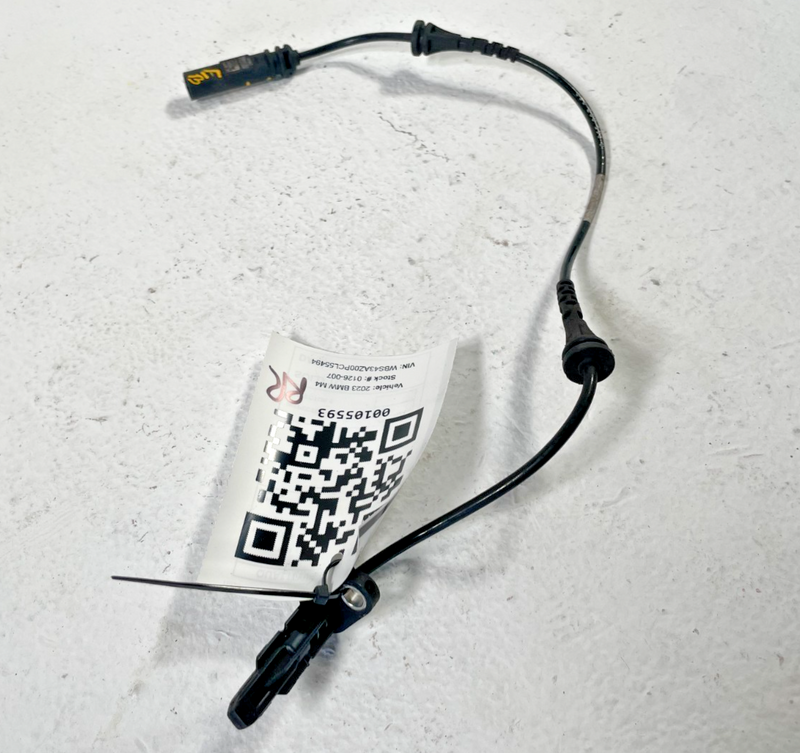 Load image into Gallery viewer, 21-25 BMW G82 M4 M3 M2 REAR LEFT OR RIGHT ABS WHEEL SPEED SENSOR 3.0L # 105593
