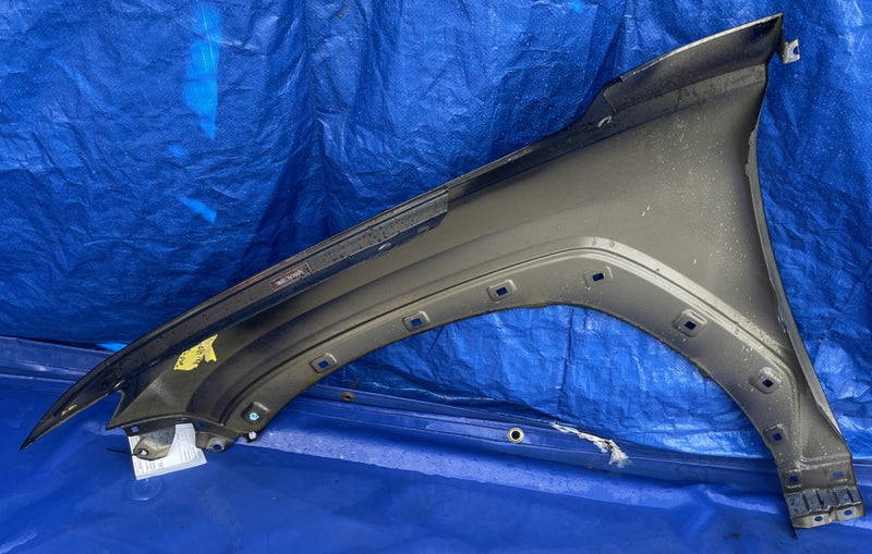 Load image into Gallery viewer, 2022-2025 HYUNDAI TUCSON FRONT RIGHT SIDE FENDER ASSEMBLY BLACK (S3B) # 105989
