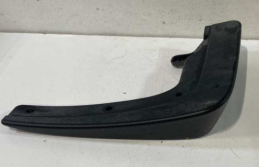 21-23 HYUNDAI SANTA FE FRONT RIGHT PASSENGER SIDE MUD SPLASH FLAP GUARD