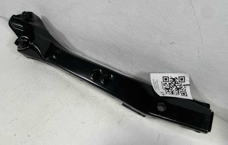 Load image into Gallery viewer, 23-25 HONDA HR-V FRONT RIGHT PASSENGER SIDE SUBFRAME EXTENSION BRACKET # 105485
