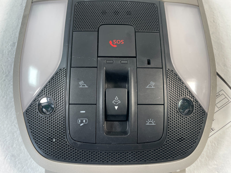 Load image into Gallery viewer, 2019 - 2022 INFINITI QX50 FRONT ROOF OVERHEAD CONSOLE DOME LIGHT LAMP # 106466
