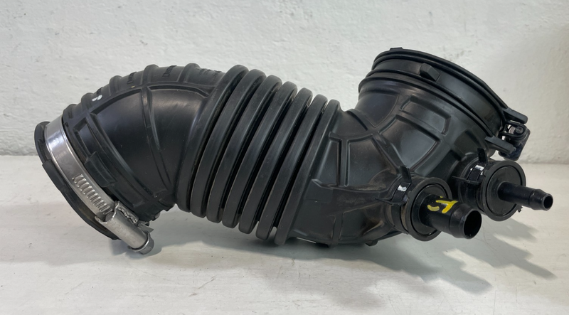 Load image into Gallery viewer, 2022-2025 HYUNDAI TUCSON ENGINE AIR CLEANER INTAKE HOSE TUBE PIPE 2.5L # 104832
