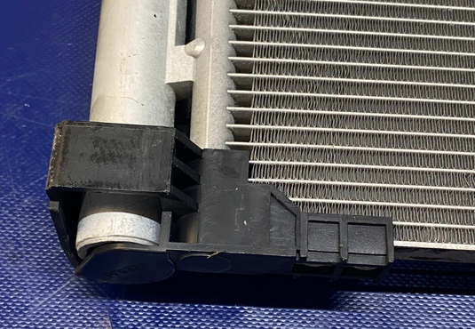 16 - 19 INFINITI Q50 Q60 A/C AC AIR CONDITIONING CONDENSER ASSEMBLY 2.0L