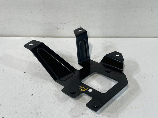20-22 HYUNDAI PALISADE REAR LEFT DRIVER BLIND SPOT RADAR SENSOR BRACKET