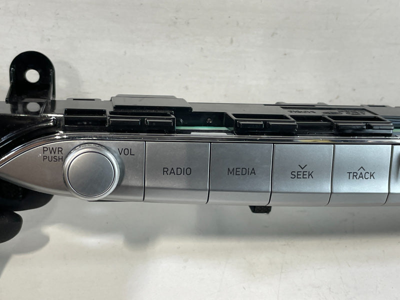 Load image into Gallery viewer, 2020 - 2022 HYUNDAI PALISADE DASH DASHBOARD RADIO CONTROL MULTI SWITCH # 102225
