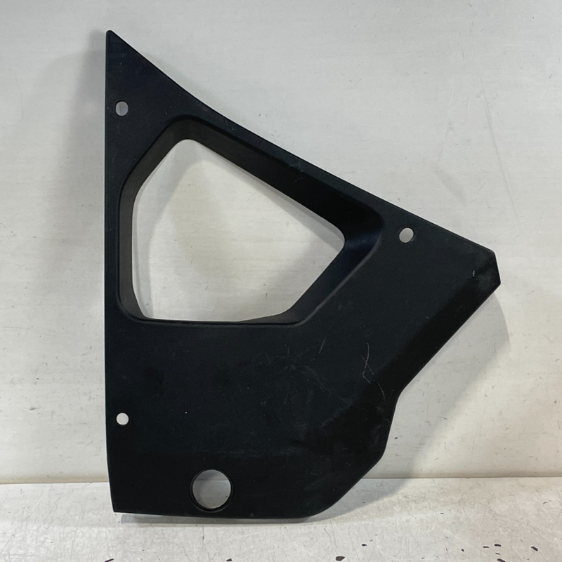 Load image into Gallery viewer, 2019-2023 GENESIS G70 FRONT LEFT ENGINE COMPARTMENT COWL VENT COVER PANEL 100946
