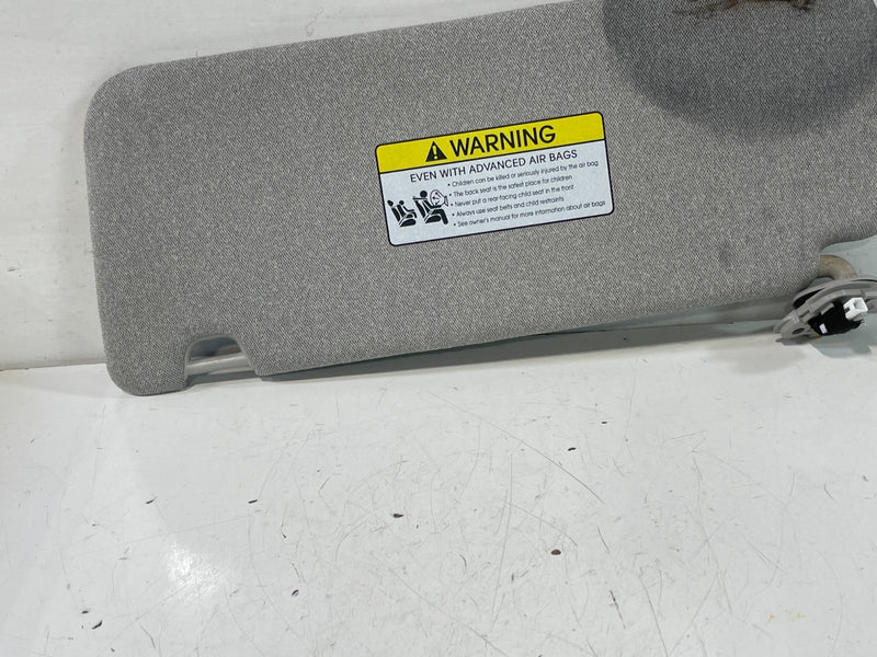Load image into Gallery viewer, 2020 - 2023 HYUNDAI PALISADE FRONT RIGHT SIDE SUNVISOR SUN VISOR GRAY # 103566
