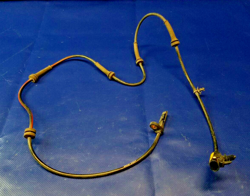 Load image into Gallery viewer, 2007 - 2008 INFINITI G35, 2008 - 2010 G37 FRONT ABS WHEEL SPEED SENSOR # 51417
