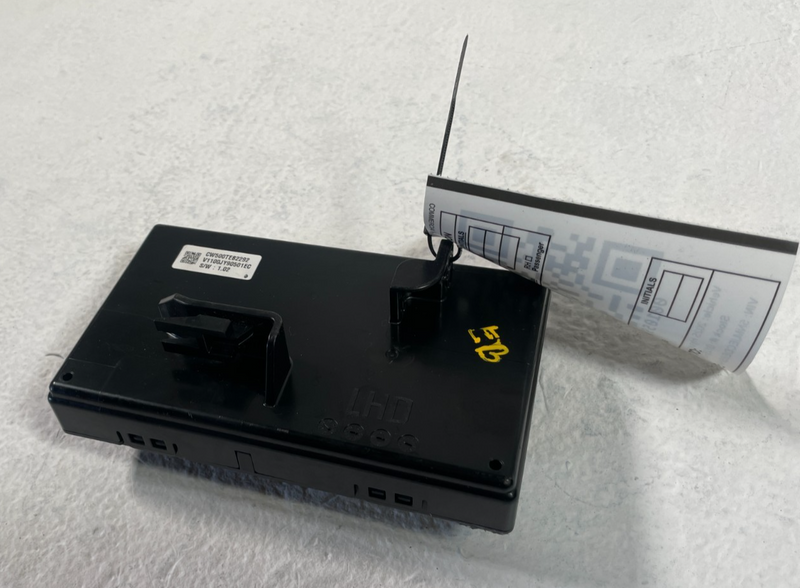 Load image into Gallery viewer, 2025 HYUNDAI TUCSON CCU BODY CONTROL MODULE UNIT 2.5L 97255-CW500 # 105935
