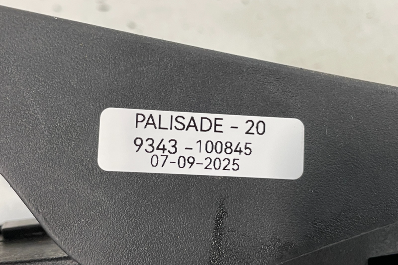 Load image into Gallery viewer, HYUNDAI PALISADE SANTA FE GAS PEDAL ACCELERATOR THROTTLE TRAVEL SENSOR # 100845
