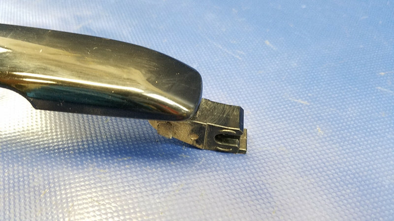 Load image into Gallery viewer, 07-15 INFINITI G25 G35 G37 Q40 SEDAN REAR OUTSIDE DOOR HANDLE BLACK KH3 # 54746
