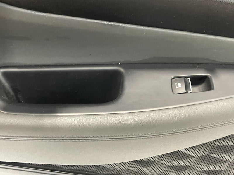 Load image into Gallery viewer, 2021-2023 HYUNDAI SANTA REAR LEFT DRIVER SIDE INTERIOR DOOR TRIM PANEL # 101937
