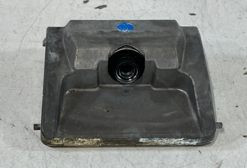 Load image into Gallery viewer, 2021-2023 HYUNDAI ELANTRA WINDSHIELD LANE KEEP ASSIST CAMERA MODULE # 99305
