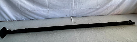 2023-2025 KIA SPORTAGE FRONT LEFT DRIVER SIDE ROCKER PANEL SKIRT MOLDING