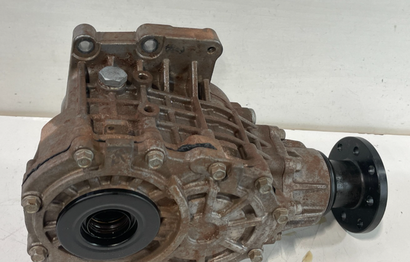 Load image into Gallery viewer, 20-23 HYUNDAI PALISADE AWD AUTOMATIC TRANSMISSION TRANSFER CASE ASSEMBLY #103397
