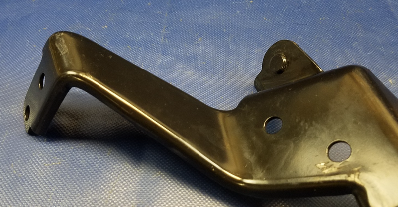 Load image into Gallery viewer, 2013 - 2020 INFINITI JX35 QX60 POWER STEERING PUMP MOUNT SUPPORT BRACKET # 55912
