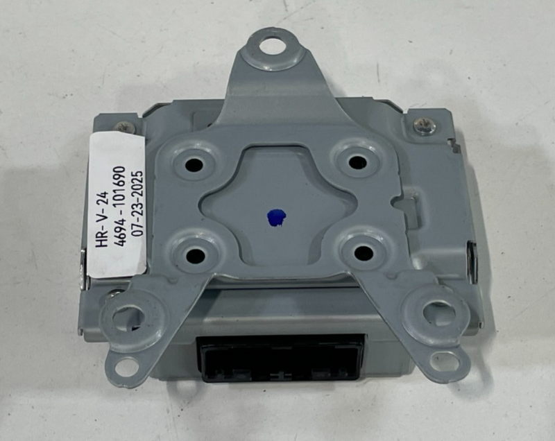 Load image into Gallery viewer, 2023 - 2025 HONDA HR-V ACTIVE NOISE CANCELLATION CONTROL MODULE UNIT # 101690
