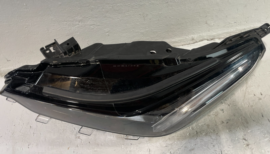 20-24 CADILLAC CT5 LEFT SIDE LED W/O CORNERING HEADLIGHT HEADLAMP