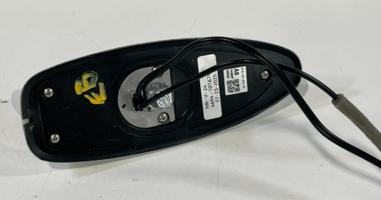 2023-2025 HR-V TOP ROOF SATELLITE SHARK FIN RADIO ANTENNA WHITE (NH883P)