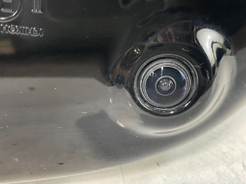 Load image into Gallery viewer, 2017-2019 INFINITI Q60 RIGHT SIDE VIEW DOOR MIRROR W/CAMERA WHITE (QAB) #98730
