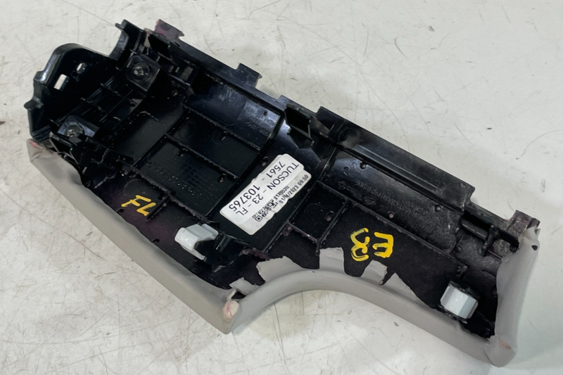 Load image into Gallery viewer, 2022-2024 HYUNDAI TUCSON DASH DASHBOARD LEFT SIDE LOWER TRIM COVER PANEL #103765
