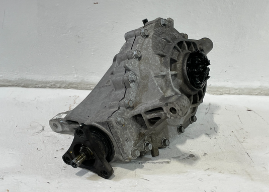22-23 KIA STINGER AWD FRONT DIFFERENTIAL CARRIER ASSEMBLY 34K MILES 2.5L