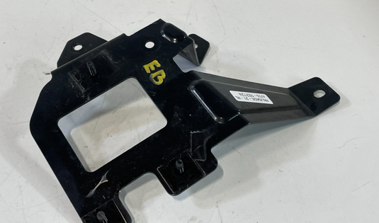 20-22 HYUNDAI PALISADE REAR LEFT DRIVER BLIND SPOT RADAR SENSOR BRACKET