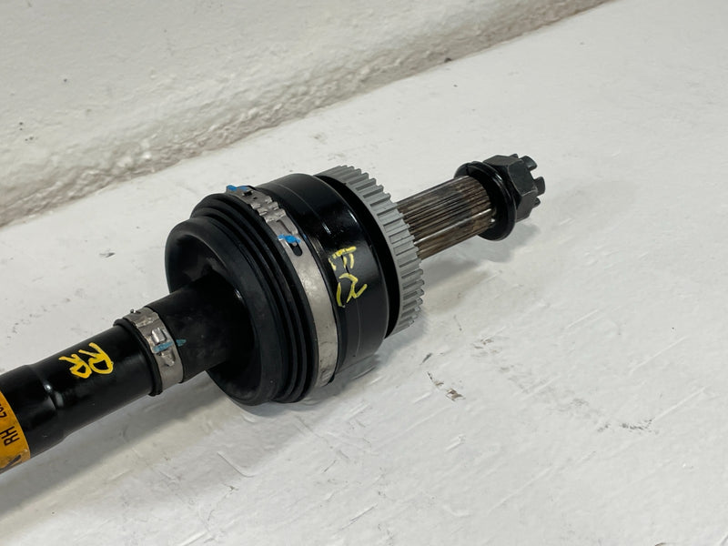 Load image into Gallery viewer, 19-23 GENESIS G70 REAR RIGHT PASSENGER SIDE AXLE SHAFT 49601-G9200 2.0L # 101048
