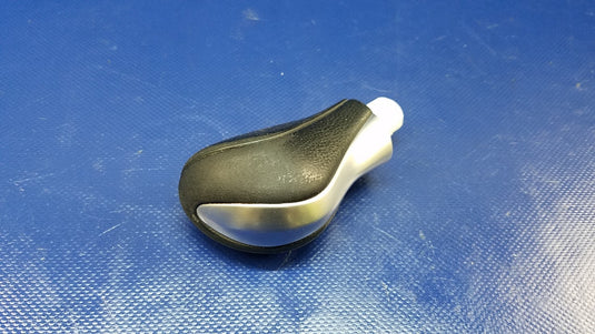 2014 - 2018 INFINITI Q50 AUTOMATIC TRANSMISSION GEAR SHIFT SHIFTER KNOB