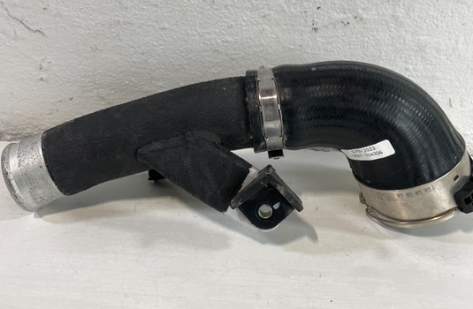 2019 - 2023 GENESIS G70 INTERCOOLER OUTLET THROTTLE VALVE HOSE TUBE PIPE