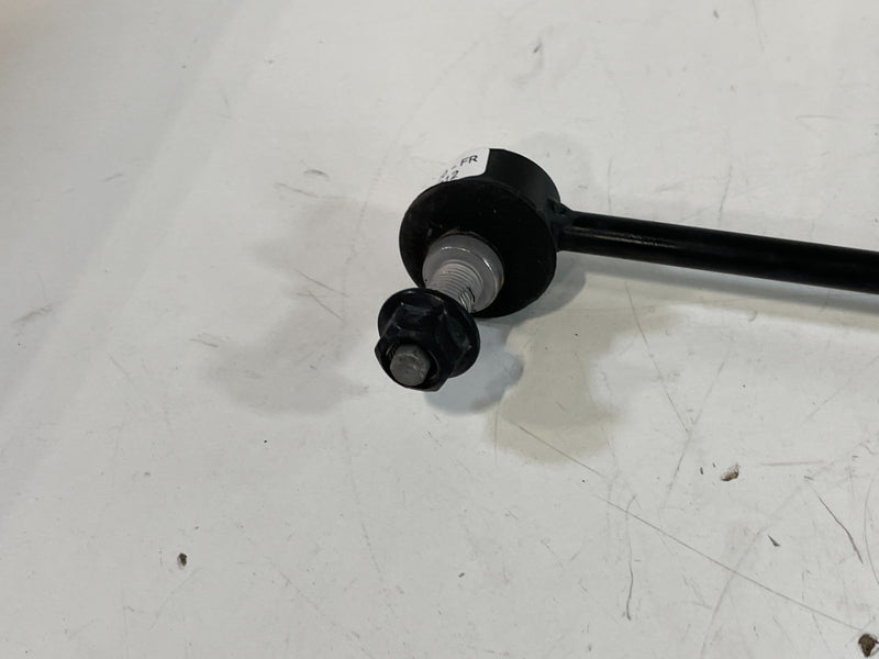 Load image into Gallery viewer, HYUNDAI SANTA FE PALISADE FRONT LH OR RH STABILIZER SWAY BAR END LINK # 102212
