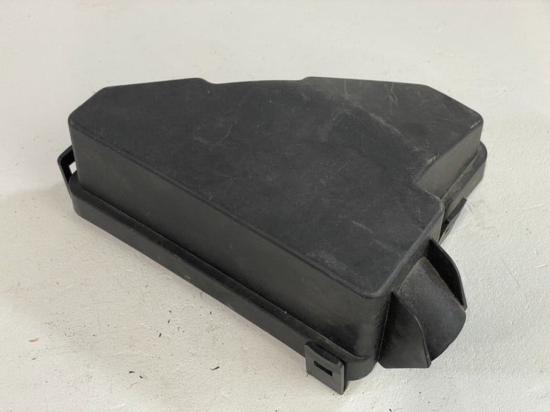 Load image into Gallery viewer, 2019-2022 INFINITI QX50 ENGINE FUSE RELAY JUNCTION BOX LID COVER 2.0L # 85680
